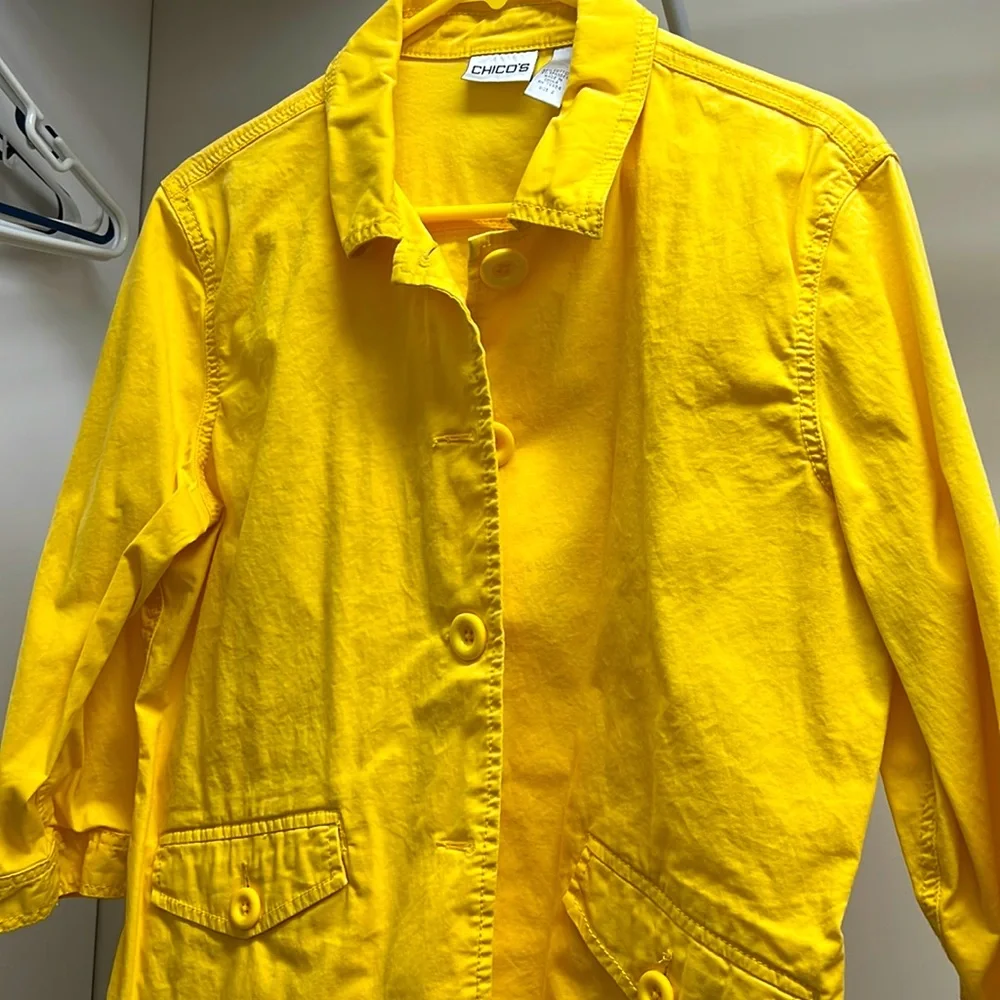 Chicos jacket - Picture 1 of 3